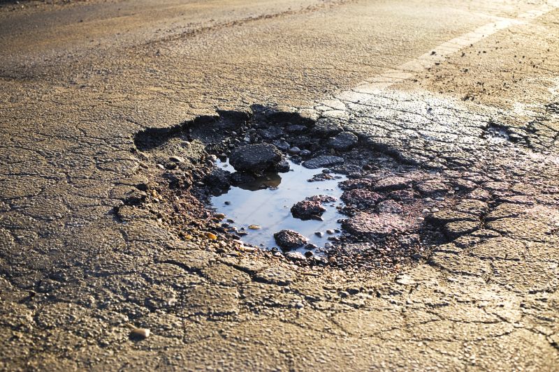 Asphalt Pothole Filling in Savannah, GA