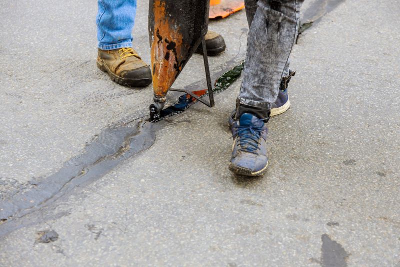 Asphalt Cracks Repair in Savannah, GA